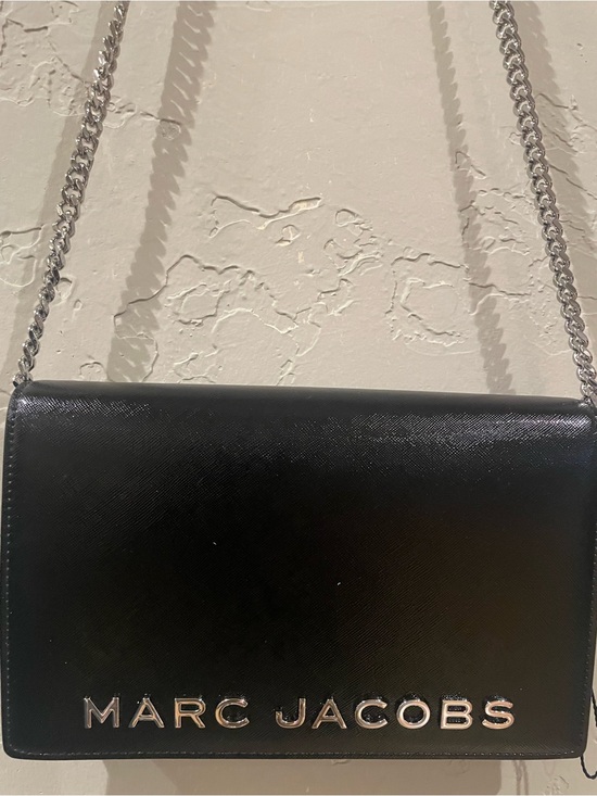 Marc Jacobs Handbags - NWT Marc Jacobs Party Wallet in Black Leather with Silver Chain. Crisp!